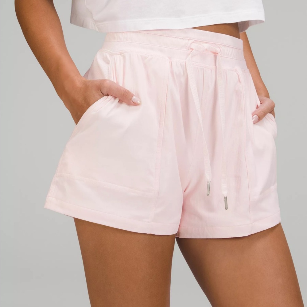 Lululemon dance studio short in strawberry milkshake size 4